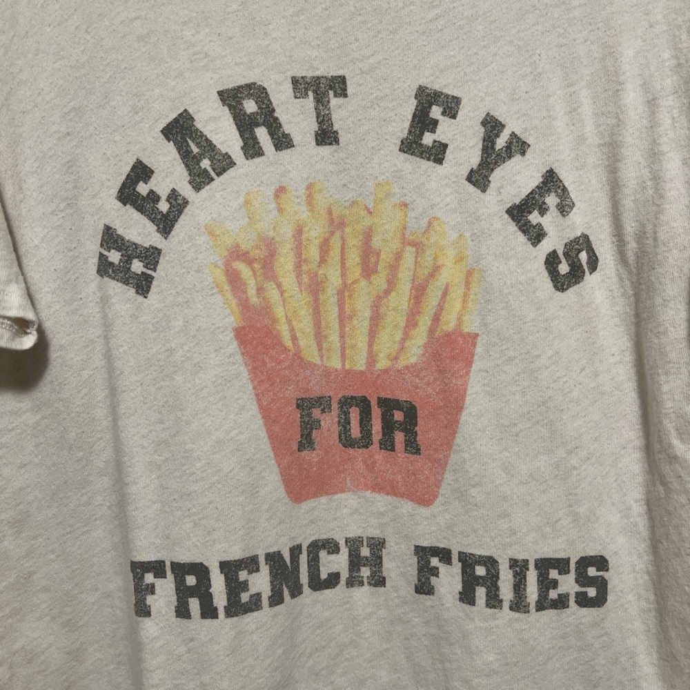 Graphic 'Heart Eyes for French Fries' Cream Women's Tee - Picture 2 of 5